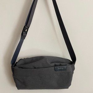 Bellroy Sling Mini Basalt (Blue Gray)